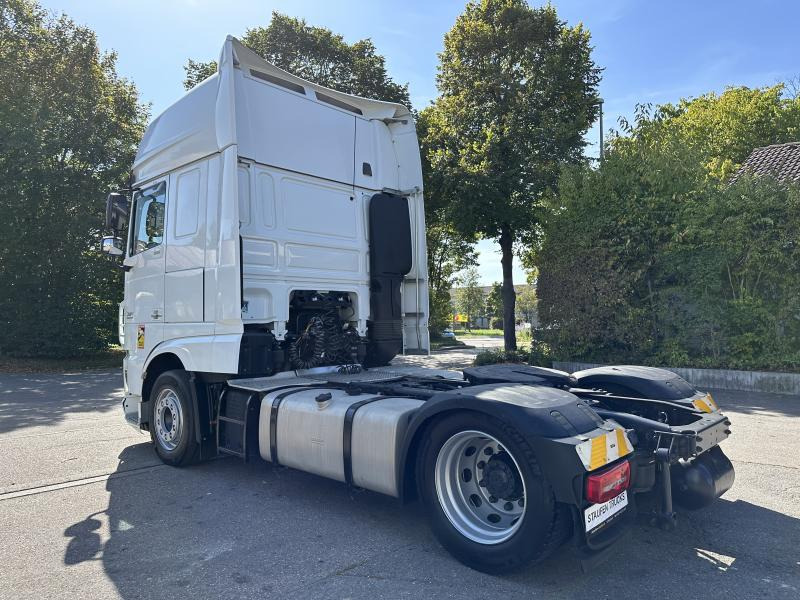 DAF XF 106.510 SSC MEGA Intarder ACC 2x Tank - Tegljač: slika 4 DAF XF 106.510 SSC MEGA Intarder ACC 2x Tank - Tegljač: slika 4