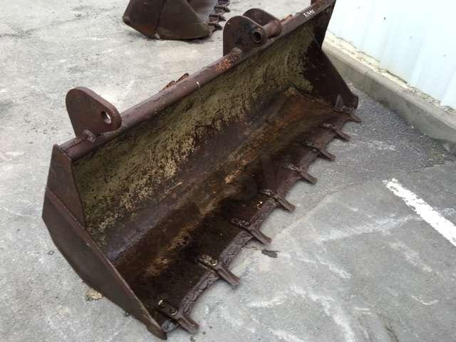 CASE 2300mm - Tractopelle - Utovarna kašika: slika 1 CASE 2300mm - Tractopelle - Utovarna kašika: slika 1