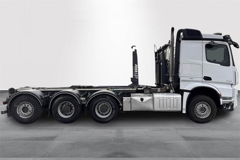 Mercedes-Benz Arocs 3253 8x4 koukkulaite - Kamion sa hidrauličnom kukom: slika 4 Mercedes-Benz Arocs 3253 8x4 koukkulaite - Kamion sa hidrauličnom kukom: slika 4