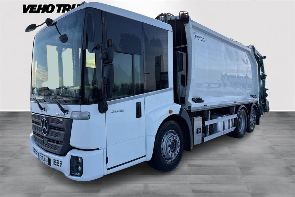 Mercedes-Benz ECONIC 2635 L ENA Norba RL-300 22H25 - Kamion za smeće: slika 1 Mercedes-Benz ECONIC 2635 L ENA Norba RL-300 22H25 - Kamion za smeće: slika 1