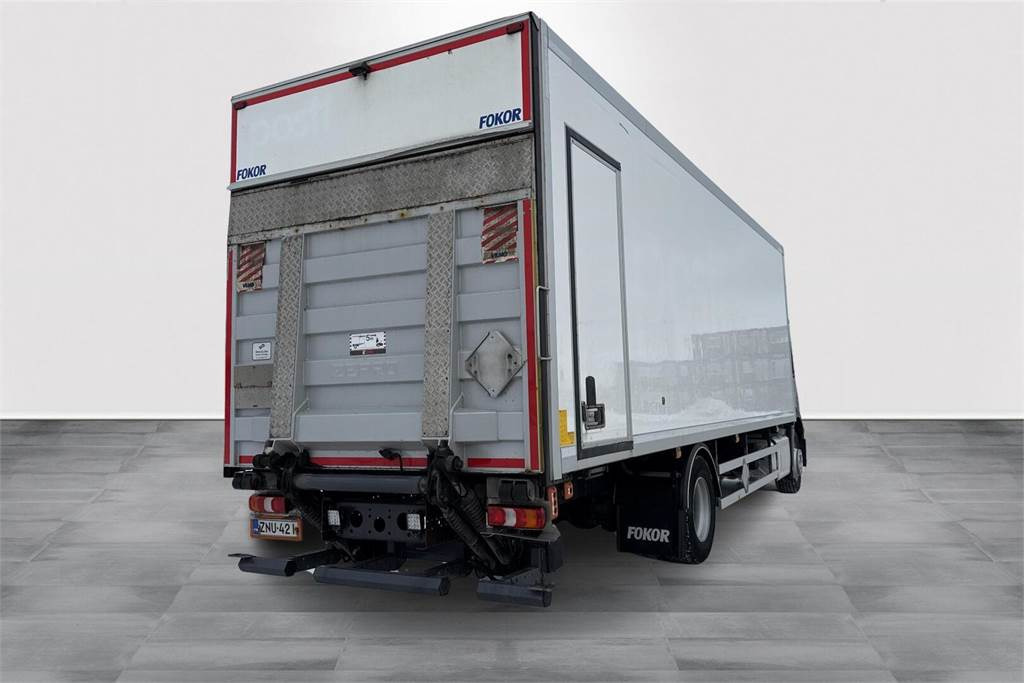 Mercedes-Benz ACTROS 1827 5 Ksa-kori - Tegljač: slika 5 Mercedes-Benz ACTROS 1827 5 Ksa-kori - Tegljač: slika 5