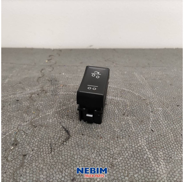 Volvo Volvo - 21878544 - Schakelaar - Rezervni deo za Kamion: slika 1 Volvo Volvo - 21878544 - Schakelaar - Rezervni deo za Kamion: slika 1