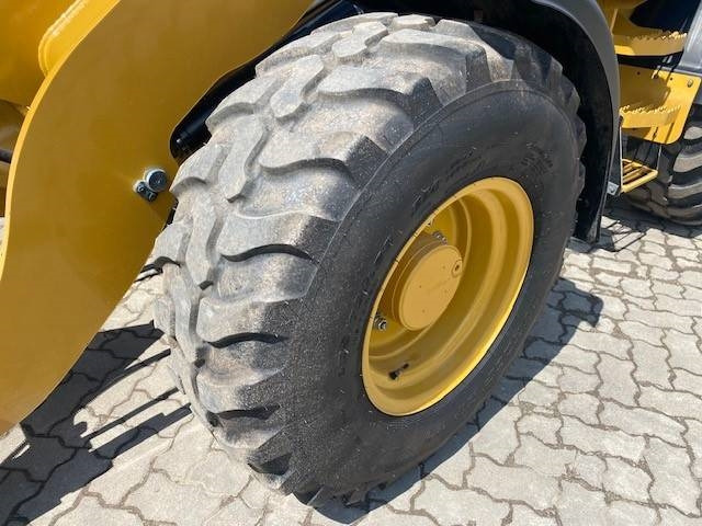 Utovarivač točkaš Cat 908-14A MIETE / RENTAL (12002096): slika 9