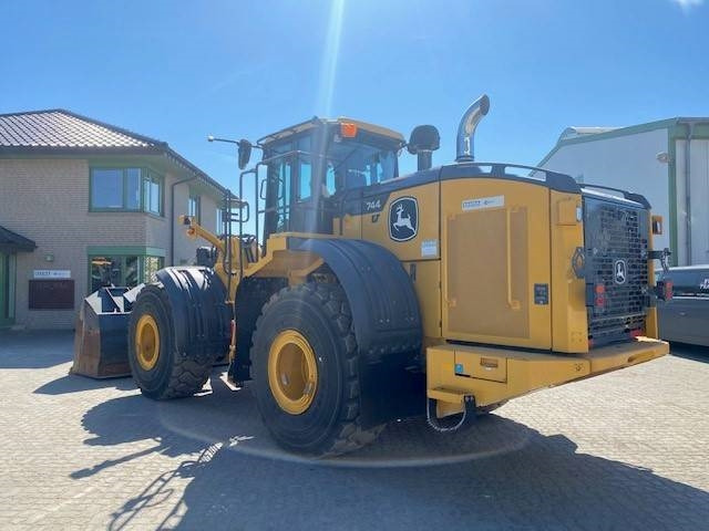 John Deere 744 P MIETE / RENTAL (12002124) - Utovarivač točkaš: slika 3 John Deere 744 P MIETE / RENTAL (12002124) - Utovarivač točkaš: slika 3
