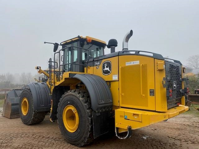 John Deere 744 P MIETE / RENTAL (12002124) - Utovarivač točkaš: slika 3 John Deere 744 P MIETE / RENTAL (12002124) - Utovarivač točkaš: slika 3