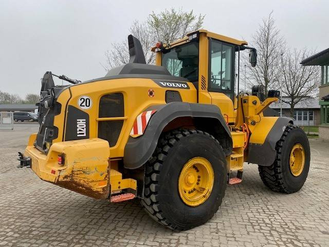 Volvo L 120 H A/C, BSS, ZSA, 3. Kr., SW (12005212) - Utovarivač točkaš: slika 4 Volvo L 120 H A/C, BSS, ZSA, 3. Kr., SW (12005212) - Utovarivač točkaš: slika 4