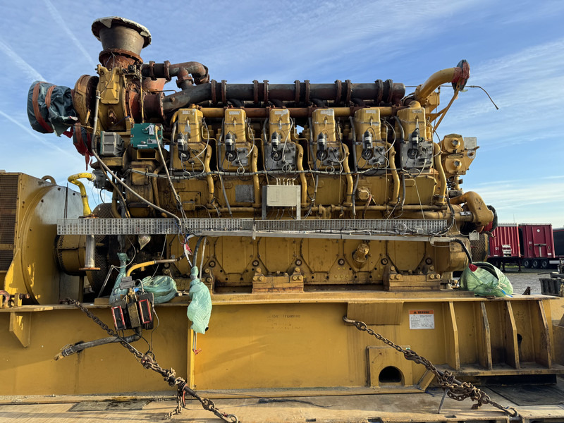 Caterpillar G3612 GAS GENERATOR 3256KVA 1YG-1303523 USED - Set generatora: slika 4 Caterpillar G3612 GAS GENERATOR 3256KVA 1YG-1303523 USED - Set generatora: slika 4