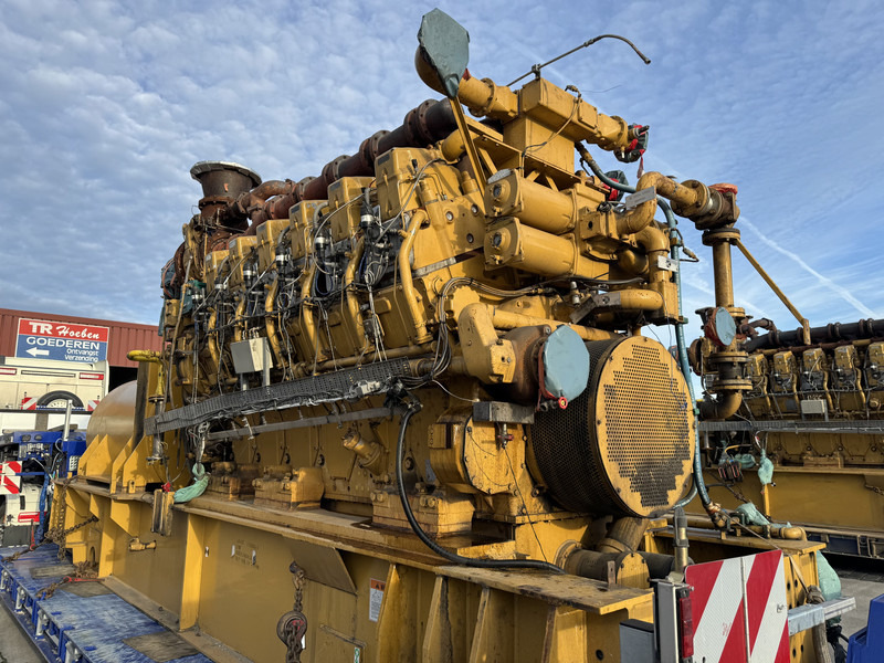 Caterpillar G3612 GAS GENERATOR 3256KVA 1YG-1303523 USED - Set generatora: slika 4 Caterpillar G3612 GAS GENERATOR 3256KVA 1YG-1303523 USED - Set generatora: slika 4