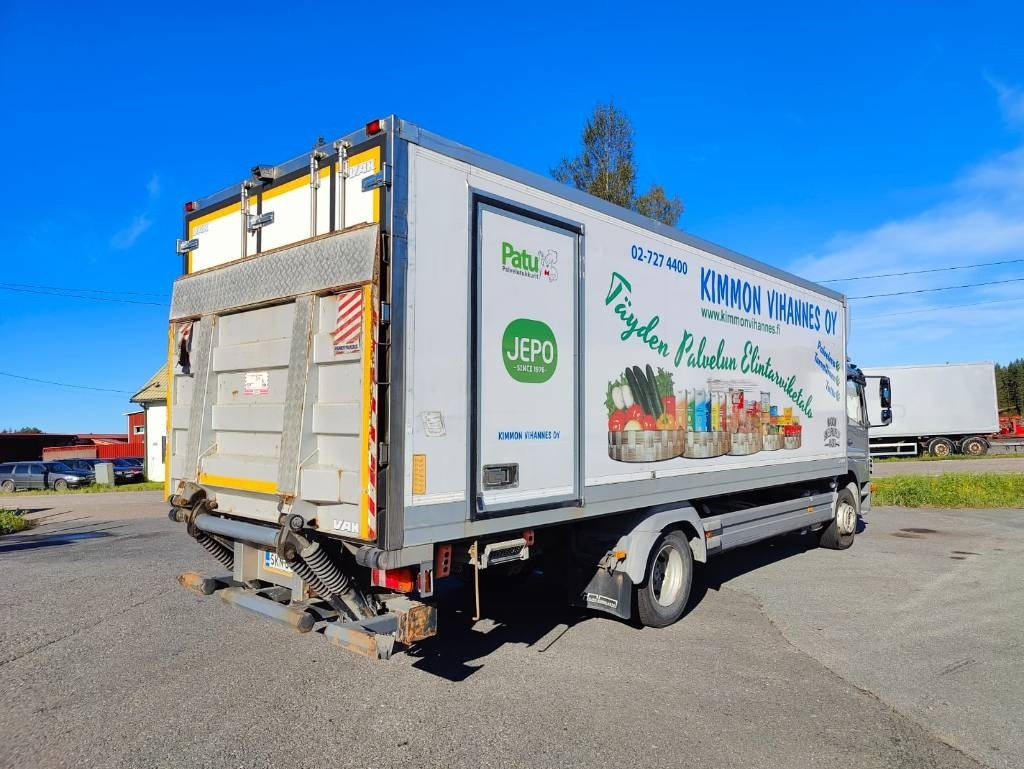 Mercedes-Benz Atego 1524  - Kamion sa zatvorenim sandukom: slika 4 Mercedes-Benz Atego 1524  - Kamion sa zatvorenim sandukom: slika 4