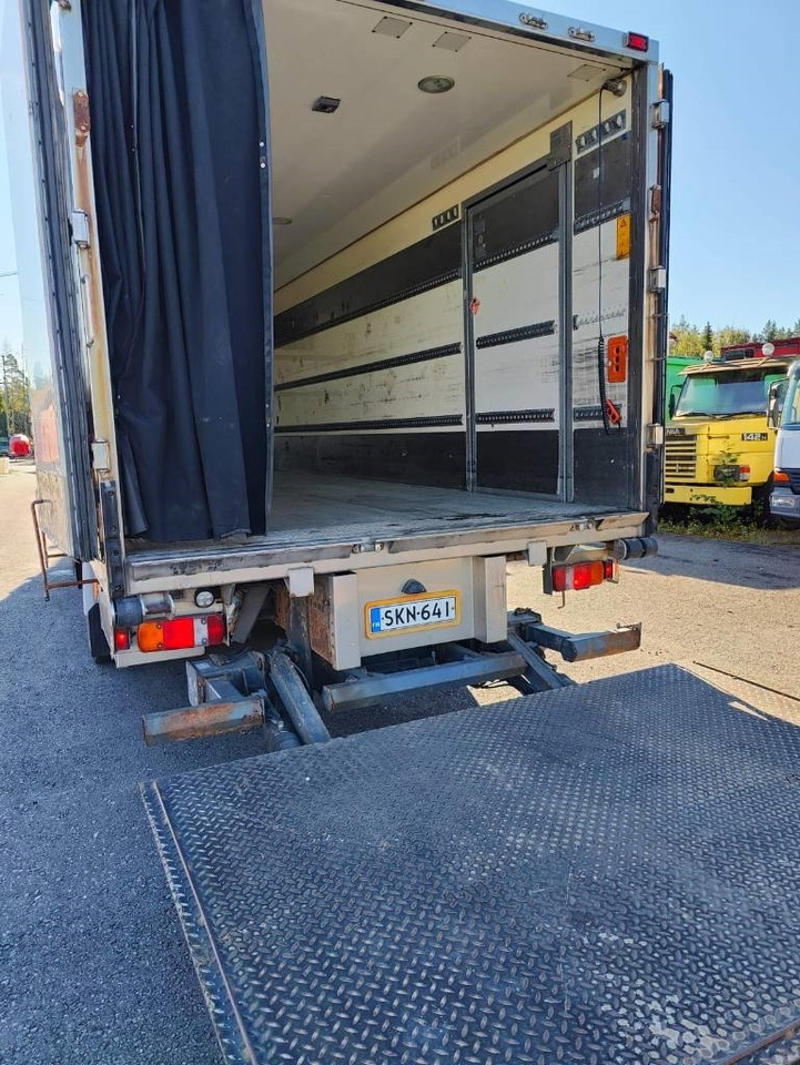 Kamion sa zatvorenim sandukom Mercedes-Benz Atego 1524: slika 6