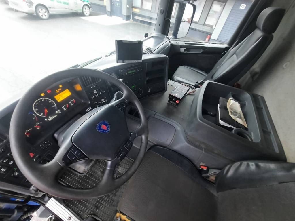 Scania P 310 - Kamion sa golom šasijom i zatvorenom kabinom: slika 5 Scania P 310 - Kamion sa golom šasijom i zatvorenom kabinom: slika 5