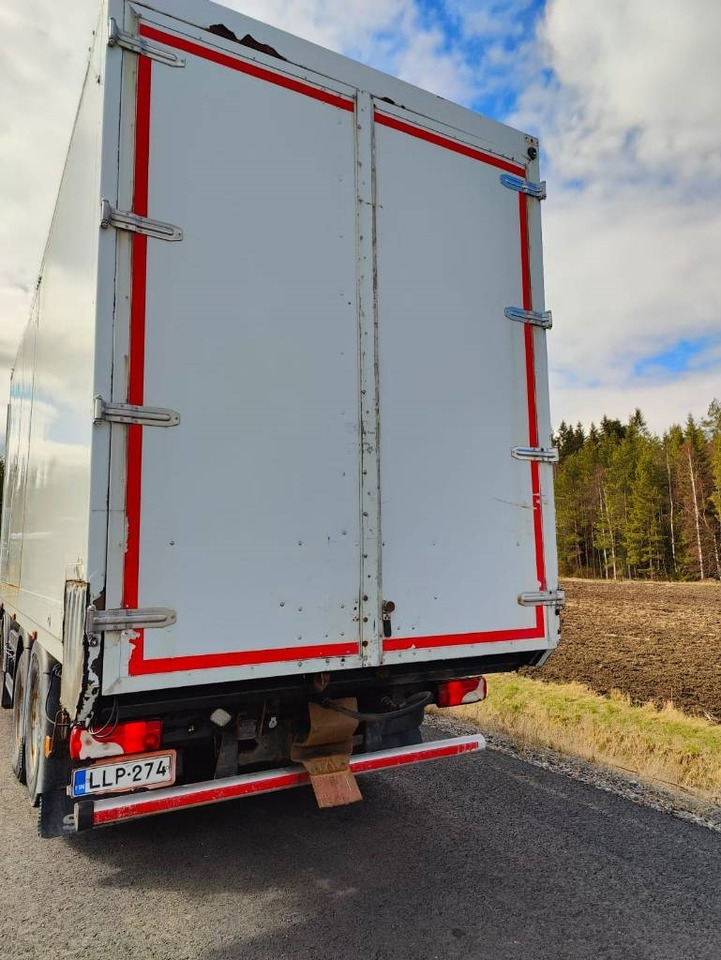 Kamion sa zatvorenim sandukom Scania R 500 8x2 4700: slika 6 Kamion sa zatvorenim sandukom Scania R 500 8x2 4700: slika 6