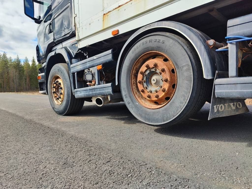 Kamion sa zatvorenim sandukom Scania R 500 8x2 4700: slika 10 Kamion sa zatvorenim sandukom Scania R 500 8x2 4700: slika 10