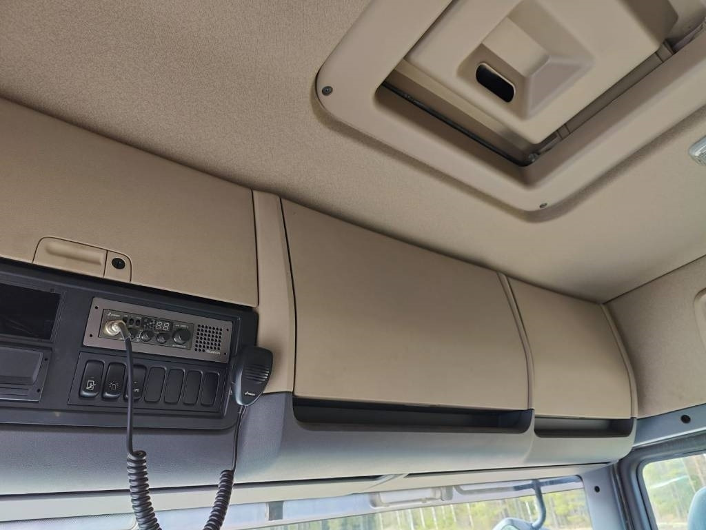 Kamion sa zatvorenim sandukom Scania R 500 8x2 4700: slika 15 Kamion sa zatvorenim sandukom Scania R 500 8x2 4700: slika 15