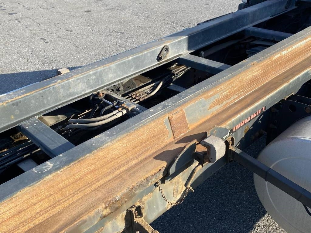 Kamion za prevoz kontejnera/ Kamion sa promenjivim sandukom Volvo FM 13 440: slika 8