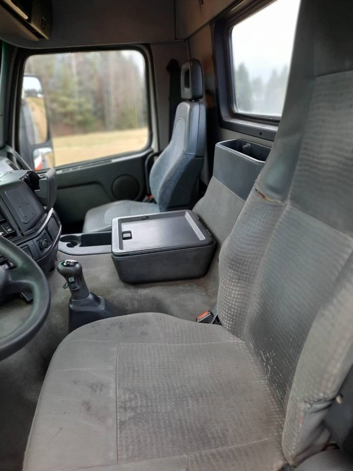 Kamion za prevoz kontejnera/ Kamion sa promenjivim sandukom Volvo FM12: slika 7