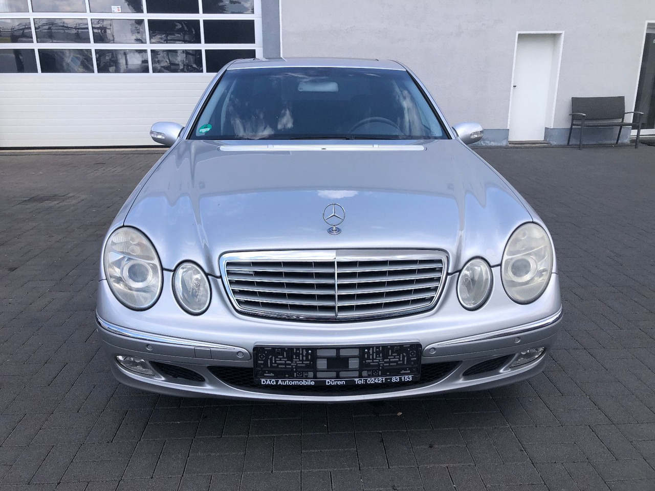 Mercedes-Benz E 240 E -Klasse Lim. Elegance - Limuzina: slika 4 Mercedes-Benz E 240 E -Klasse Lim. Elegance - Limuzina: slika 4