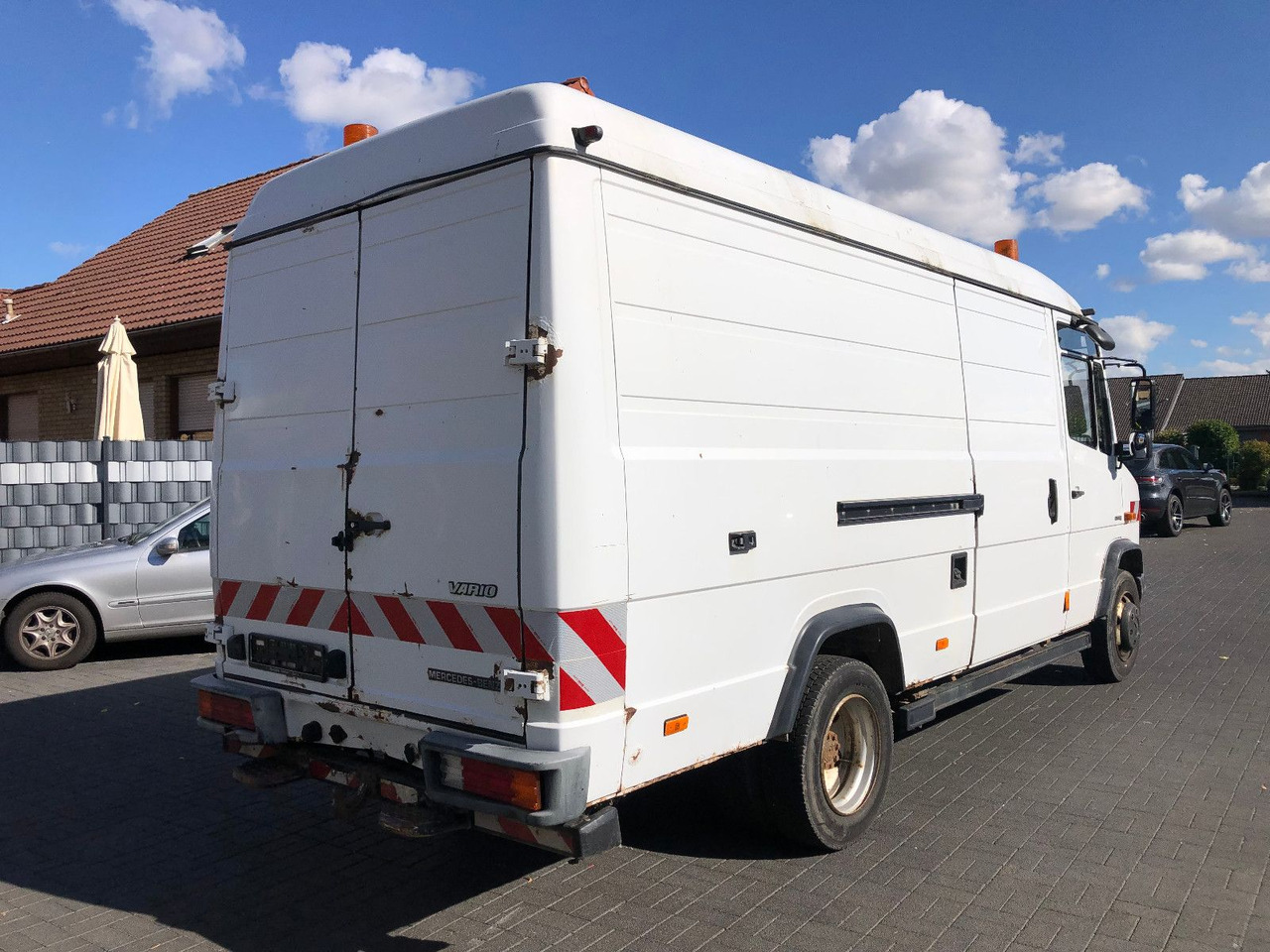 Mercedes-Benz Vario 816 - Furgon: slika 2 Mercedes-Benz Vario 816 - Furgon: slika 2