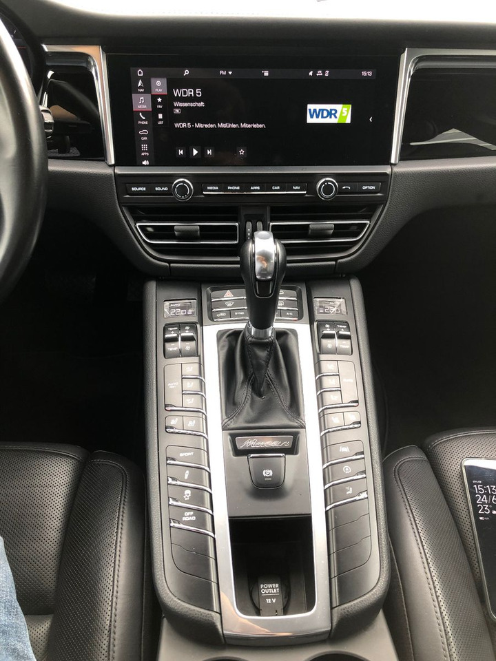 SUVSUV Porsche Macan S  3.0 V6: slika 21