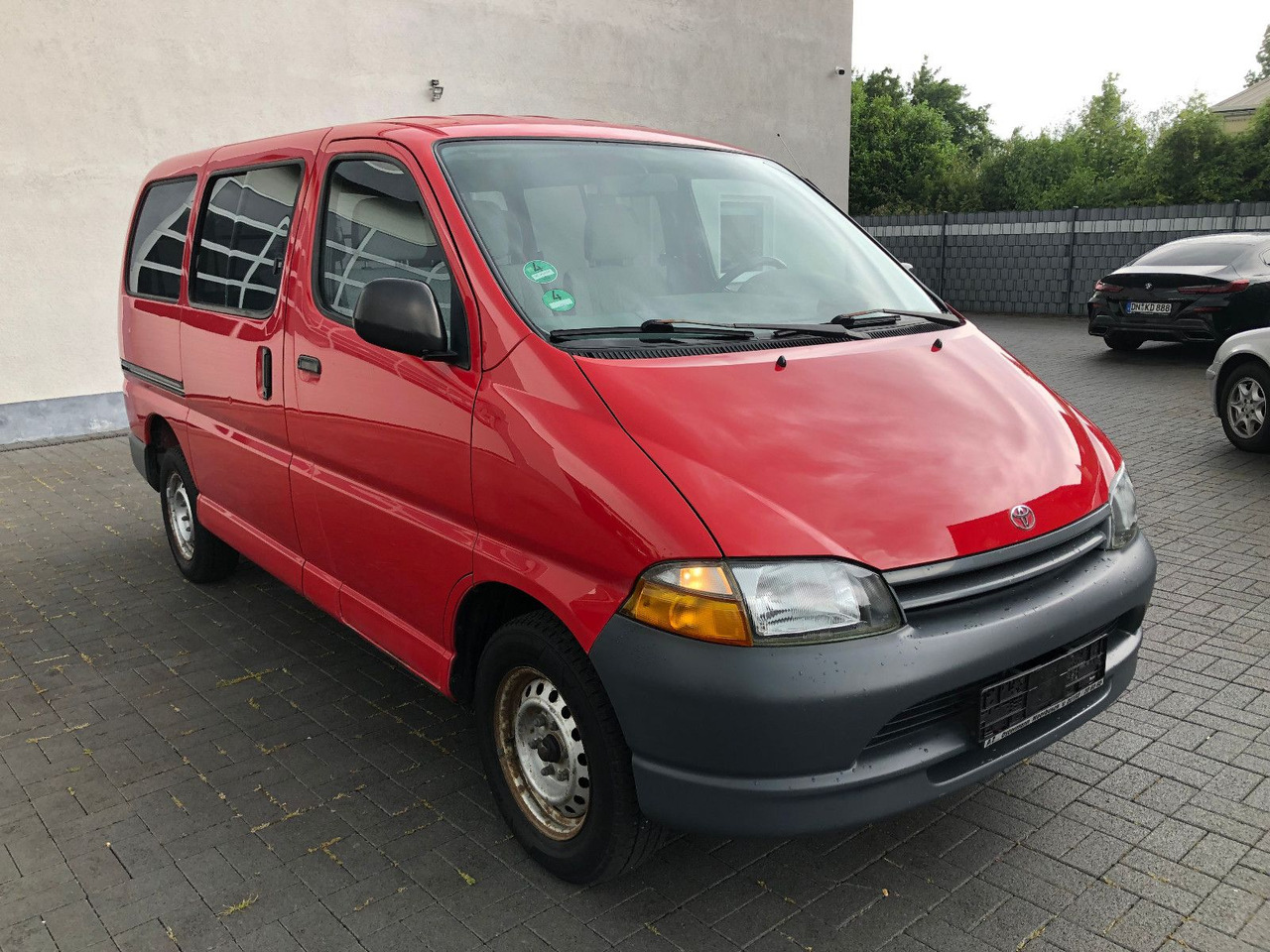 Toyota Hiace 2.7 i Benziner, 9-Sitzer, 1. Hand - Putnički kombi: slika 1 Toyota Hiace 2.7 i Benziner, 9-Sitzer, 1. Hand - Putnički kombi: slika 1
