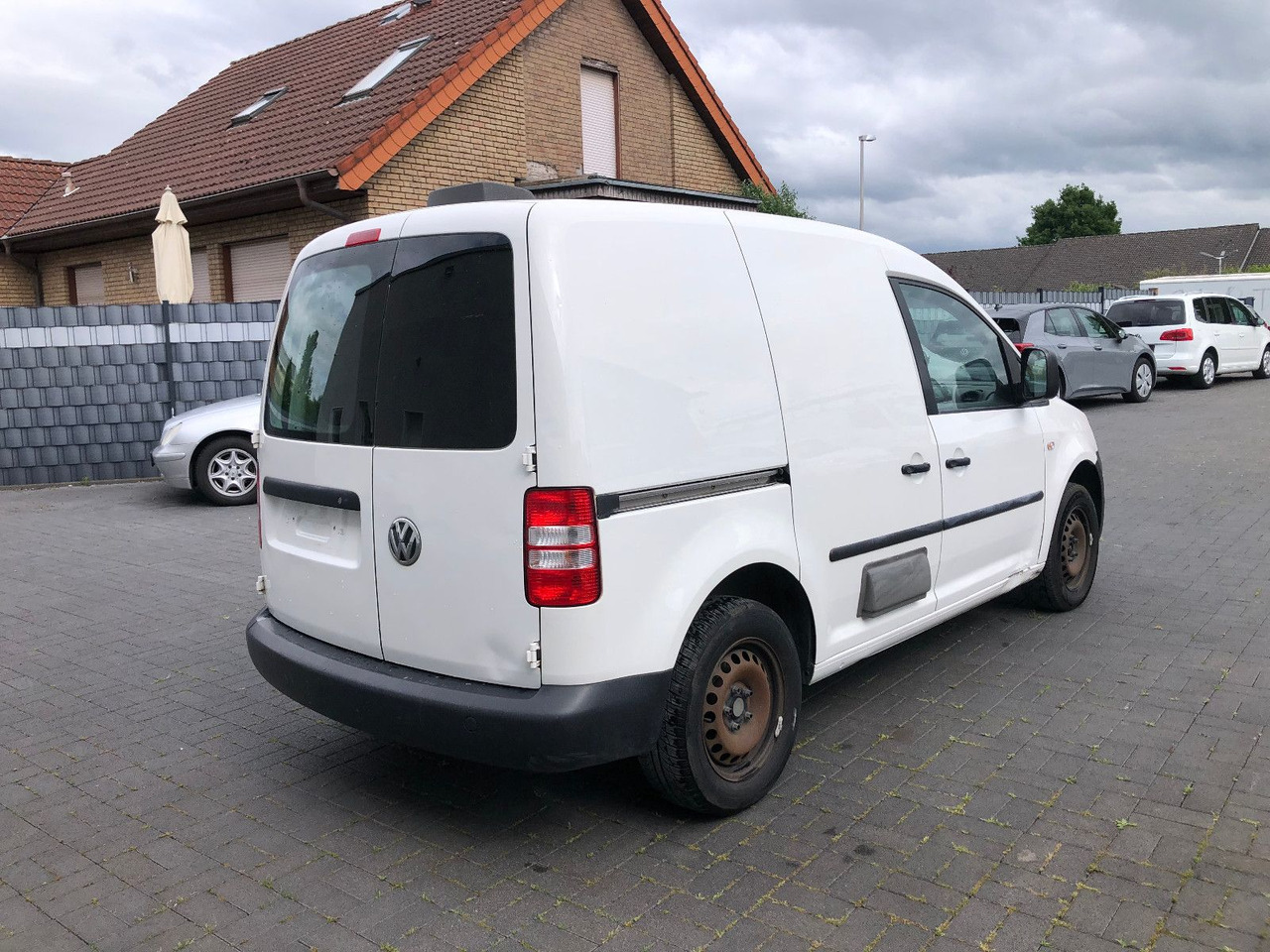Volkswagen Caddy 1.6 TDi EcoProfi, Klima - Mali kombi: slika 2 Volkswagen Caddy 1.6 TDi EcoProfi, Klima - Mali kombi: slika 2