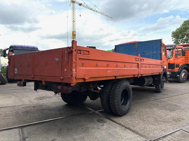 Mercedes-Benz LK 1213K (6-CILINDER) FULL STEEL CHASSIS WITH OPEN BOX (MANUAL GEARBOX / FULL STEEL SUSPENSION) - Kamion sa tovarnim sandukom: slika 3 Mercedes-Benz LK 1213K (6-CILINDER) FULL STEEL CHASSIS WITH OPEN BOX (MANUAL GEARBOX / FULL STEEL SUSPENSION) - Kamion sa tovarnim sandukom: slika 3