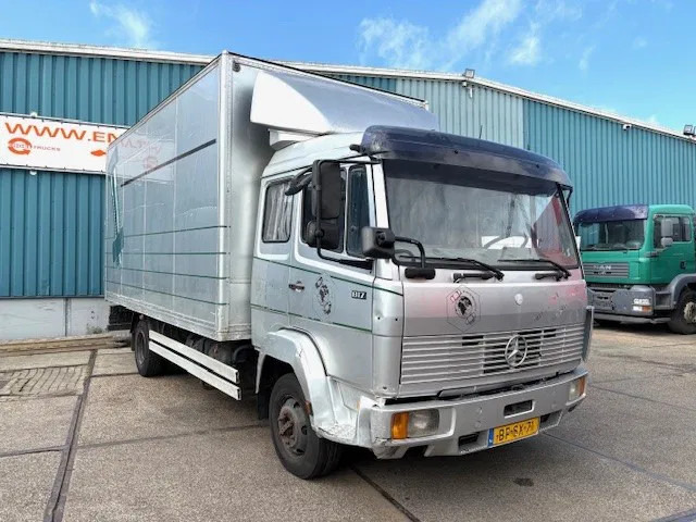Mercedes-Benz LK 817 (6-CILINDER) ORIGINAL DUTCH TRUCK WITH CLOSED BOX (MANUAL GEARBOX / FULL STEEL SUSPENSION) - Kamion sa zatvorenim sandukom: slika 2 Mercedes-Benz LK 817 (6-CILINDER) ORIGINAL DUTCH TRUCK WITH CLOSED BOX (MANUAL GEARBOX / FULL STEEL SUSPENSION) - Kamion sa zatvorenim sandukom: slika 2