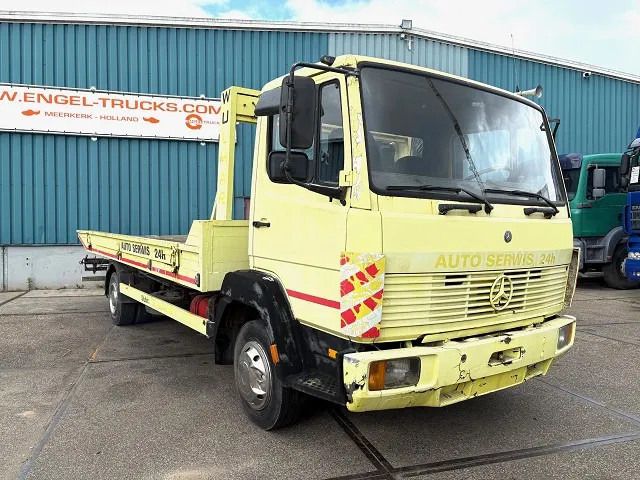Mercedes-Benz LK 817 AUTO TRANSPORTER (6-CILINDER / FULL STEEL SUSPENSION / MANUAL GEARBOX / WINCH / ETC.) - Kamion za prevoz automobila: slika 2 Mercedes-Benz LK 817 AUTO TRANSPORTER (6-CILINDER / FULL STEEL SUSPENSION / MANUAL GEARBOX / WINCH / ETC.) - Kamion za prevoz automobila: slika 2