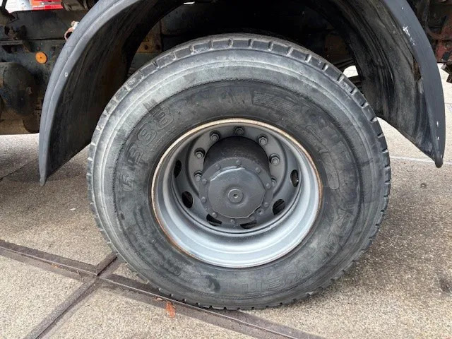 Mercedes-Benz SK 1838 K V8 4x2 FULL STEEL KIPPER (ZF16 MANUAL GEARBOX / FULL STEEL SUSPENSION / REDUCTION AXLE / P.T.O.) - Istovarivač: slika 5 Mercedes-Benz SK 1838 K V8 4x2 FULL STEEL KIPPER (ZF16 MANUAL GEARBOX / FULL STEEL SUSPENSION / REDUCTION AXLE / P.T.O.) - Istovarivač: slika 5