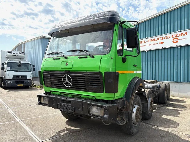 Mercedes-Benz SK 3335K 8x4 FULL STEEL CHASSIS (ZF16 MANUAL GEARBOX / RETARDER / FULL STEEL SUSPENSION / REDUCTION AXLES) - Kamion sa golom šasijom i zatvorenom kabinom: slika 1 Mercedes-Benz SK 3335K 8x4 FULL STEEL CHASSIS (ZF16 MANUAL GEARBOX / RETARDER / FULL STEEL SUSPENSION / REDUCTION AXLES) - Kamion sa golom šasijom i zatvorenom kabinom: slika 1