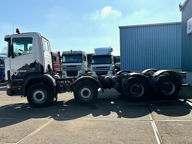 Scania R124-420 C 8x4 FULL STEEL CHASSIS (EURO 3 / FULL STEEL SUSPENSION / REDUCTION AXLES / GRS900 GEARBOX) - Kamion sa golom šasijom i zatvorenom kabinom: slika 4 Scania R124-420 C 8x4 FULL STEEL CHASSIS (EURO 3 / FULL STEEL SUSPENSION / REDUCTION AXLES / GRS900 GEARBOX) - Kamion sa golom šasijom i zatvorenom kabinom: slika 4