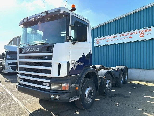 Scania R124-420 C 8x4 FULL STEEL CHASSIS (EURO 3 / FULL STEEL SUSPENSION / REDUCTION AXLES / GRS900 GEARBOX) - Kamion sa golom šasijom i zatvorenom kabinom: slika 1 Scania R124-420 C 8x4 FULL STEEL CHASSIS (EURO 3 / FULL STEEL SUSPENSION / REDUCTION AXLES / GRS900 GEARBOX) - Kamion sa golom šasijom i zatvorenom kabinom: slika 1