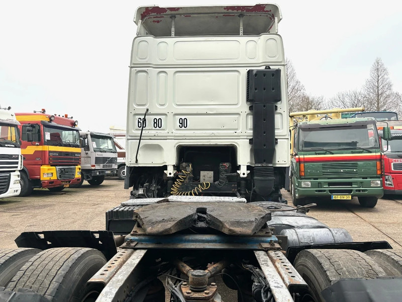 DAF 95.380 XF SPACECAB (EURO 2 (MECHANICAL PUMP & INJECTORS) / ZF16 MANUAL GEARBOX / AIRCONDITIONING) DAF 95.380 XF SPACECAB (EURO 2 (MECHANICAL PUMP & INJECTORS) / ZF16 MANUAL GEARBOX / AIRCONDITIONING): slika 8