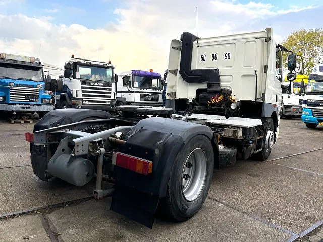 DAF CF 85.410 4x2 SLEEPERCAB (ZF16 MANUAL GEARBOX / EURO 5 / AIRCONDITIONING) - Tegljač: slika 3 DAF CF 85.410 4x2 SLEEPERCAB (ZF16 MANUAL GEARBOX / EURO 5 / AIRCONDITIONING) - Tegljač: slika 3