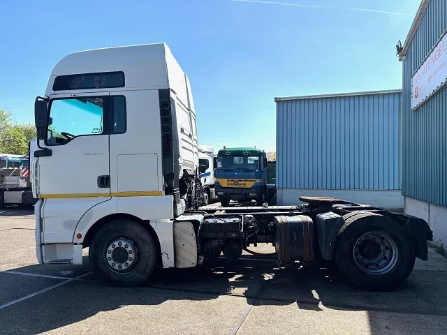 MAN TGA 18.410 FLS XXL (6-CILINDER HEADS / ZF16 MANUAL GEARBOX / ZF-INTARDER / HYDRAULIC KIT / P.T.O. / AIRCONDITIONING) - Tegljač: slika 5 MAN TGA 18.410 FLS XXL (6-CILINDER HEADS / ZF16 MANUAL GEARBOX / ZF-INTARDER / HYDRAULIC KIT / P.T.O. / AIRCONDITIONING) - Tegljač: slika 5