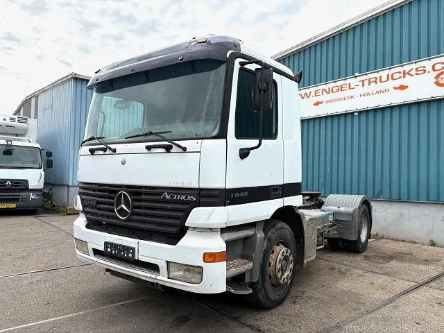 Mercedes-Benz Actros 1848 LS (MP1) 4x2 TRACTOR (EPS WITH CLUTCH / RUDUCTION AXLE / HYDRAULIC KIT / AIRCONDITIONING / ETC) - Tegljač: slika 1 Mercedes-Benz Actros 1848 LS (MP1) 4x2 TRACTOR (EPS WITH CLUTCH / RUDUCTION AXLE / HYDRAULIC KIT / AIRCONDITIONING / ETC) - Tegljač: slika 1