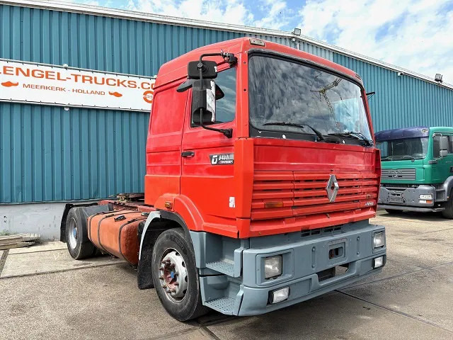 Renault G340 Manager 4x2 TRACTOR (MECHANICAL PUMP & INJECTORS / ZF MANUAL GEARBOX / REDUCTIONS AXLE) - Tegljač: slika 2 Renault G340 Manager 4x2 TRACTOR (MECHANICAL PUMP & INJECTORS / ZF MANUAL GEARBOX / REDUCTIONS AXLE) - Tegljač: slika 2