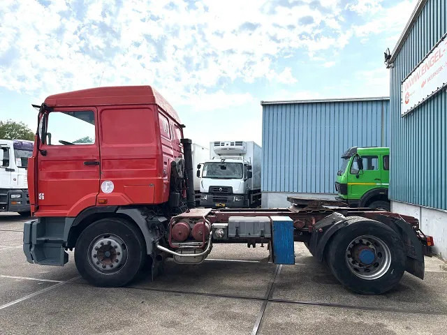 Renault G340 Manager 4x2 TRACTOR (MECHANICAL PUMP & INJECTORS / ZF MANUAL GEARBOX / REDUCTIONS AXLE) - Tegljač: slika 5 Renault G340 Manager 4x2 TRACTOR (MECHANICAL PUMP & INJECTORS / ZF MANUAL GEARBOX / REDUCTIONS AXLE) - Tegljač: slika 5