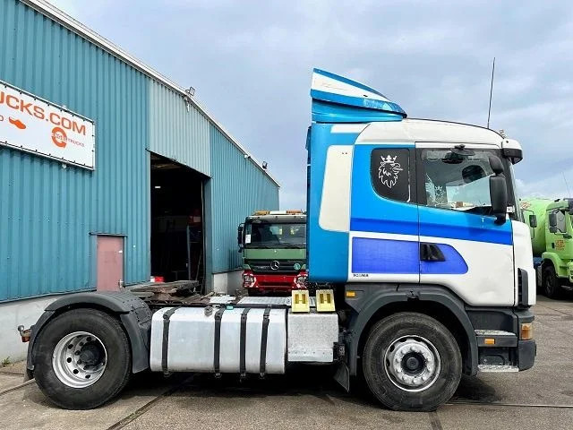 Scania R114-340 LA 4x2 (2 FUEL LINES!!) (EURO 2 / 12 GEARS MANUAL GEARBOX / HYDRAULIC KIT) - Tegljač: slika 4 Scania R114-340 LA 4x2 (2 FUEL LINES!!) (EURO 2 / 12 GEARS MANUAL GEARBOX / HYDRAULIC KIT) - Tegljač: slika 4