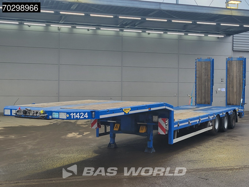 Broshuis 3ASD-18-30/0 Lift + Steering Axle Hydraulic Ramps - Niska poluprikolica za prevoz: slika 2 Broshuis 3ASD-18-30/0 Lift + Steering Axle Hydraulic Ramps - Niska poluprikolica za prevoz: slika 2