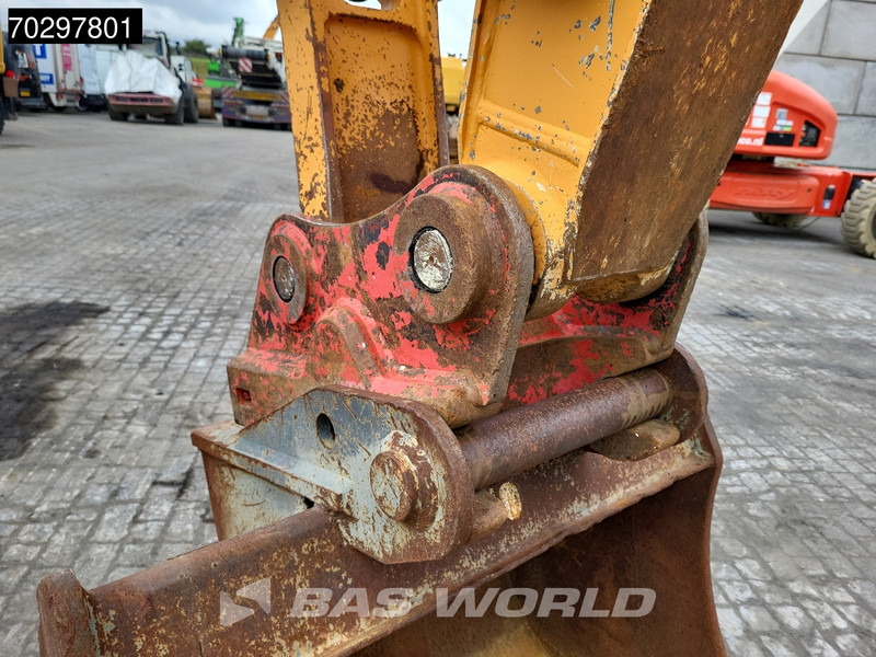 Bager guseničar Case CX130 D: slika 12