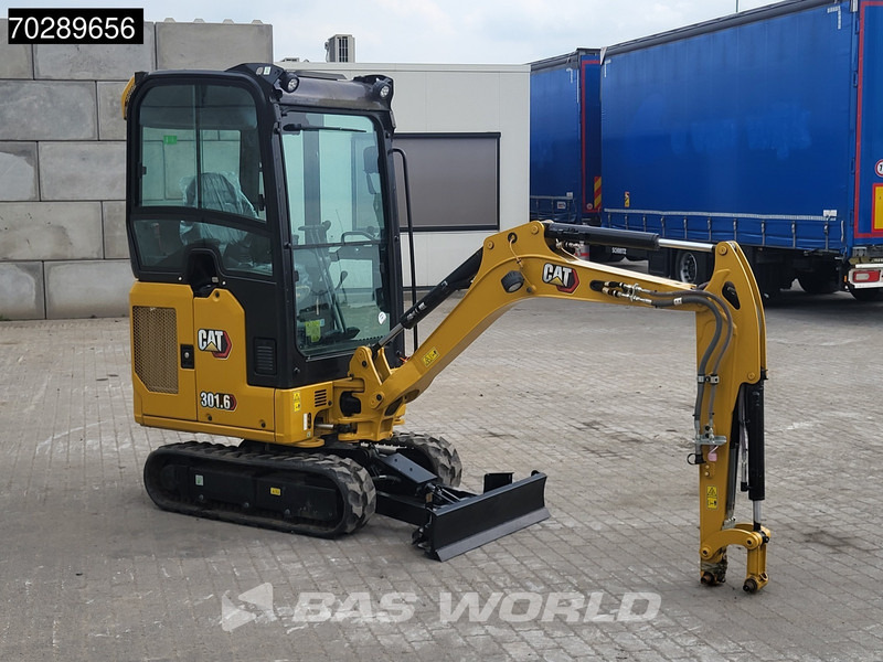 Mini bager novi Caterpillar 301.6: slika 7