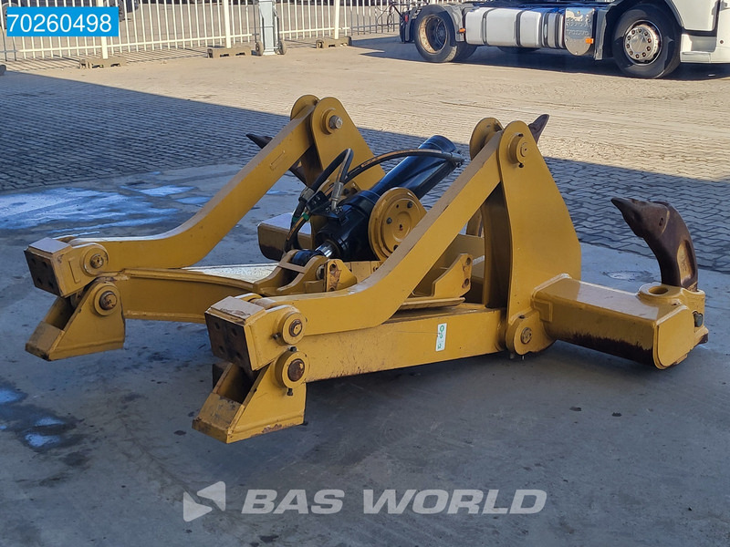 Caterpillar D6 RIPPER - Zabijač: slika 5 Caterpillar D6 RIPPER - Zabijač: slika 5