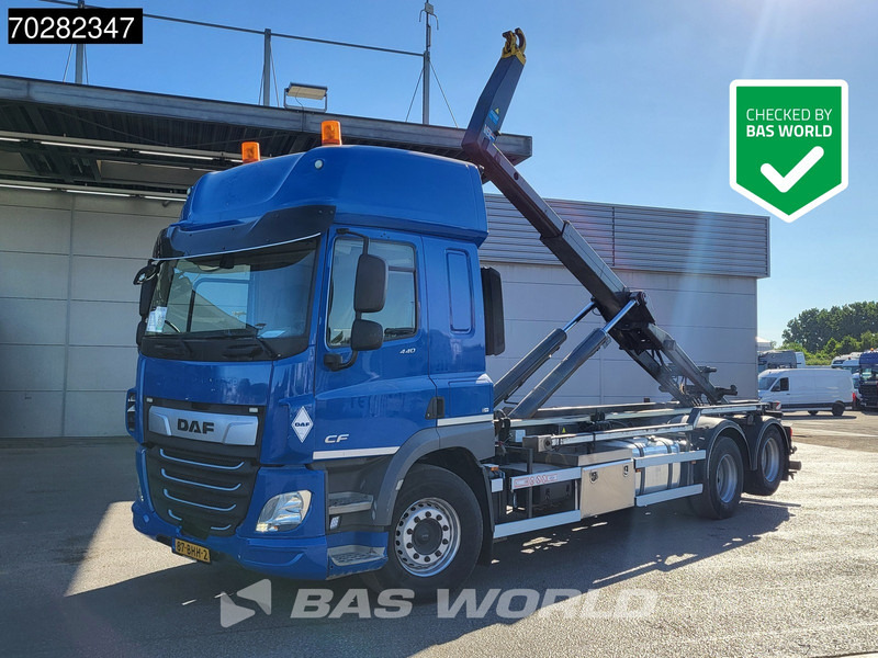 DAF CF 440 6X2 NL-Truck 21tons VDL containersystem ACC Euro 6 - Kamion sa hidrauličnom kukom: slika 1 DAF CF 440 6X2 NL-Truck 21tons VDL containersystem ACC Euro 6 - Kamion sa hidrauličnom kukom: slika 1