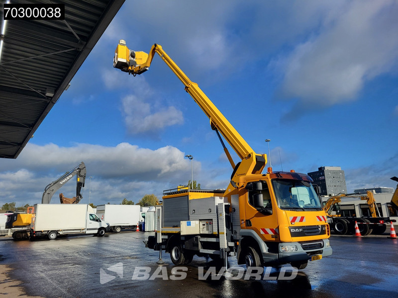 DAF LF45.180 LF 4X2 NL-Truck Ruthmann 18mtr Aerial platform Hubarbeitsbühne Automatic Euro 5 - Kamion sa dizalicom: slika 3 DAF LF45.180 LF 4X2 NL-Truck Ruthmann 18mtr Aerial platform Hubarbeitsbühne Automatic Euro 5 - Kamion sa dizalicom: slika 3