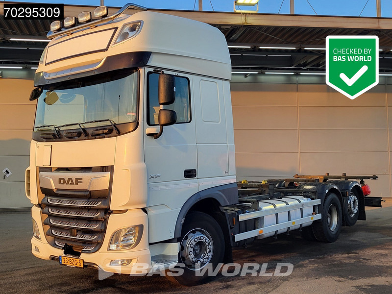 DAF XF 450 XF 6X2 NL-Truck Retarder 2xTanks Lift-axle Standairco ACC Euro 6 - Kamion za prevoz kontejnera/ Kamion sa promenjivim sandukom: slika 1 DAF XF 450 XF 6X2 NL-Truck Retarder 2xTanks Lift-axle Standairco ACC Euro 6 - Kamion za prevoz kontejnera/ Kamion sa promenjivim sandukom: slika 1