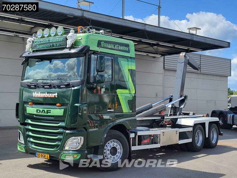 DAF XF 460 XF 6X2 NL-Truck VDL S-25-6400 Hooklift Liftaxle Manual Navi ACC Euro 6 - Kamion sa hidrauličnom kukom: slika 3 DAF XF 460 XF 6X2 NL-Truck VDL S-25-6400 Hooklift Liftaxle Manual Navi ACC Euro 6 - Kamion sa hidrauličnom kukom: slika 3