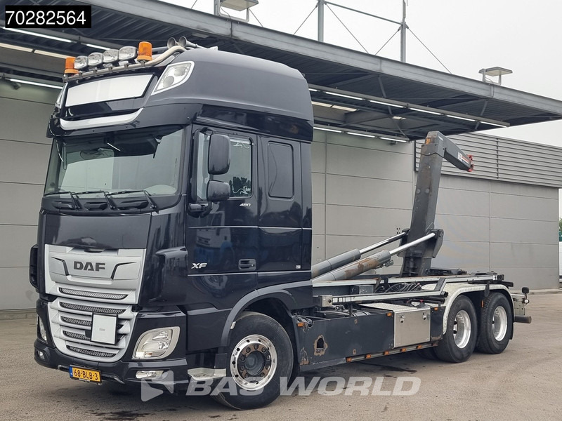 DAF XF 480 6X2 NL-Truck VDL S-30-6400 ACC Standklima Euro 6 - Kamion sa hidrauličnom kukom: slika 3 DAF XF 480 6X2 NL-Truck VDL S-30-6400 ACC Standklima Euro 6 - Kamion sa hidrauličnom kukom: slika 3