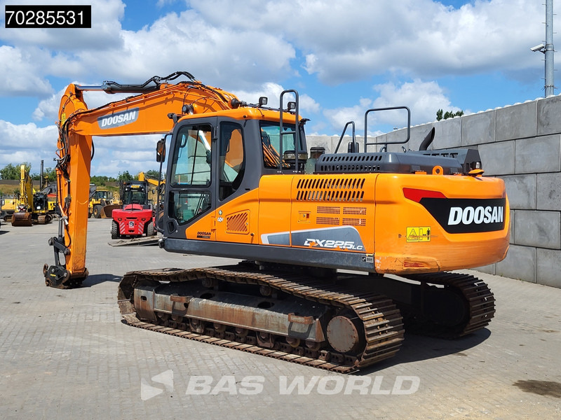 Doosan DX225 LC-5 3 BUCKETS - Bager guseničar: slika 3 Doosan DX225 LC-5 3 BUCKETS - Bager guseničar: slika 3