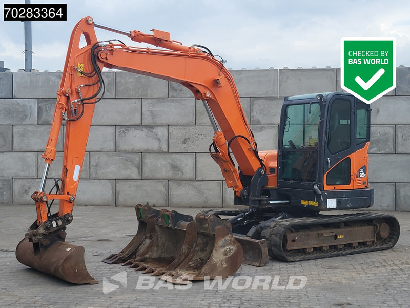 Doosan DX85 R-3 4 BUCKETS - Mini bager: slika 1 Doosan DX85 R-3 4 BUCKETS - Mini bager: slika 1